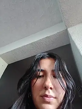ViolettaWalton1 online show from 05-22-26, 12:33