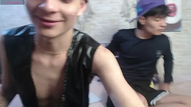 axel milo kairo and noa online show from 03-13-26, 12:50