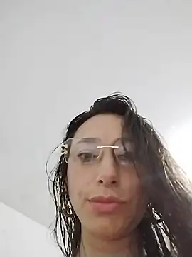 Snapshot of Samantha_curvy1 chatting on 11-26-25, 06:42 Samantha curvy1 online show from 11-26-25, 06:42