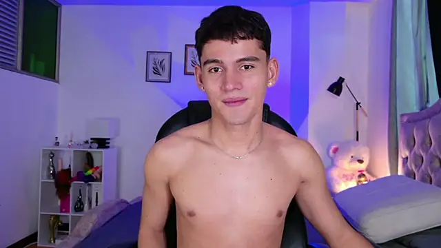 estebanperez 26 online show from 04-23-26, 10:58