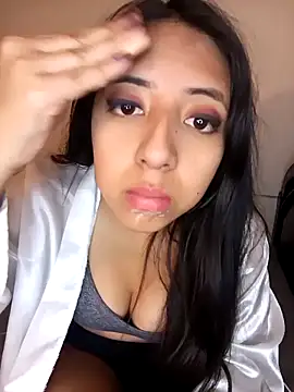 Isabella 175 online show from 11-12-25, 03:29