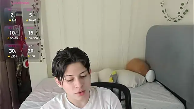 Felix kitty online show from 03-08-26, 07:28