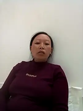 girl-hot2x online show from 11-19-25, 12:16