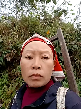 girl-hot2x online show from 12-18-25, 01:11