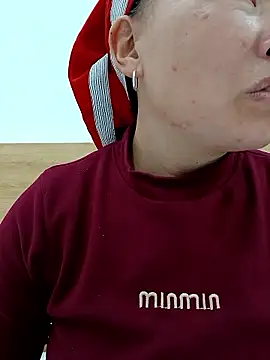 girl-hot2x online show from 01-15-26, 01:05