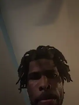 Snapshot of wearefreaks08 chatting on 11-11-25, 06:57 wearefreaks08 online show from 11-11-25, 06:57