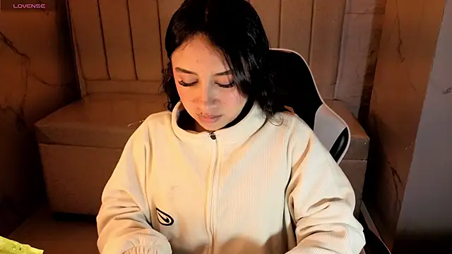 Juliana Tx online show from 01-13-26, 12:54