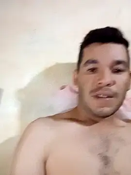 Snapshot of Antonii96 chatting on 11-12-25, 01:50 Antonii96 online show from 11-12-25, 01:50