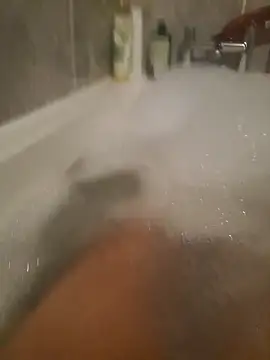 Adam11699 online show from 12-17-25, 06:58