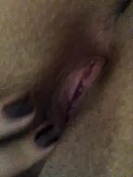 Snapshot of _-_-_-sthefany_-_-_- chatting on 11-13-25, 05:23 - - -sthefany - - - online show from 11-13-25, 05:23