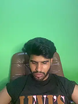 Snapshot of hotyyyyjonny chatting on 06-02-26, 03:58 hotyyyyjonny online show from 06-02-26, 03:58