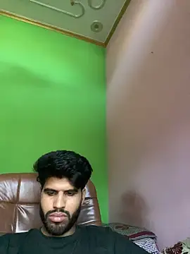 Snapshot of hotyyyyjonny chatting on 06-03-26, 04:04 hotyyyyjonny online show from 06-03-26, 04:04