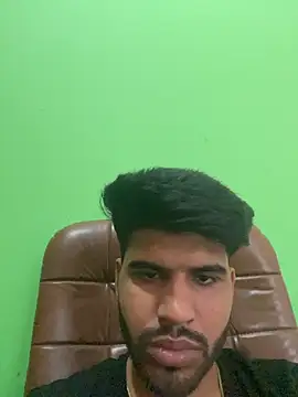 Snapshot of hotyyyyjonny chatting on 06-12-26, 03:05 hotyyyyjonny online show from 06-12-26, 03:05