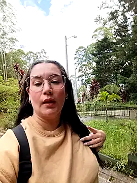 Snapshot of SaloGray8 chatting on 06-17-26, 03:02 SaloGray8 online show from 06-17-26, 03:02