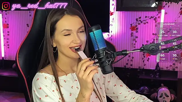 -RED HAT- online show from 04-15-26, 07:58