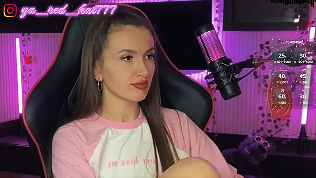 -RED HAT- online show from 04-28-26, 05:07