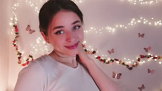 yoyogirlx online show from 04-11-26, 01:48