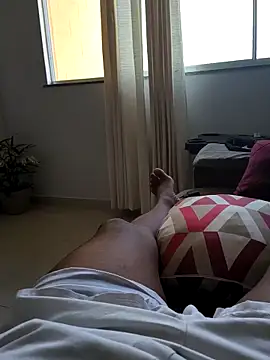 Zepouvinho online show from 04-11-26, 10:30