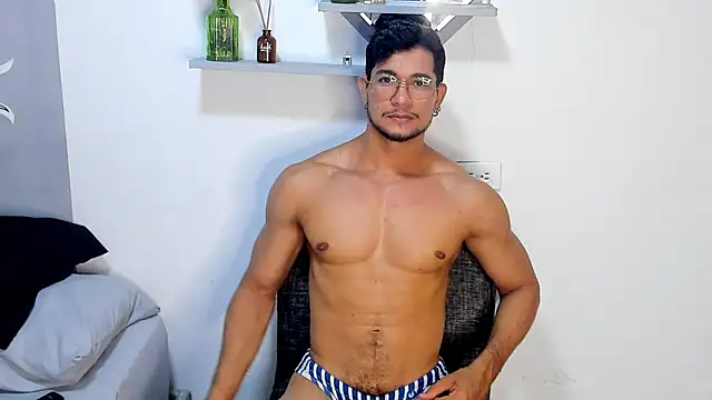 Nolan joness online show from 07-07-26, 12:46