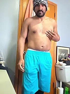 piggylatino online show from 01-17-26, 06:11