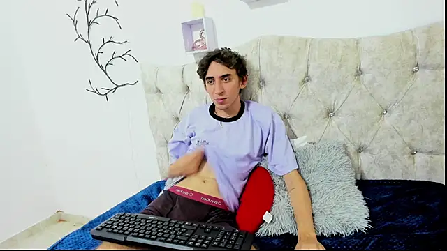 TerryGrace online show from 11-13-25, 07:24