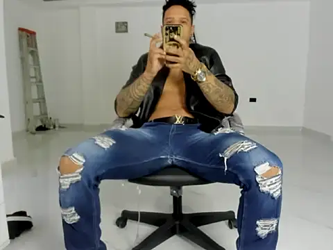 master leather online show from 03-30-26, 11:33