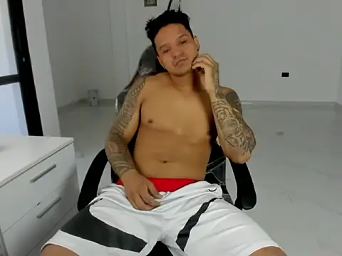 master leather online show from 03-31-26, 03:45