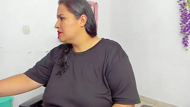  1Zoey online show from 02-12-26, 10:21