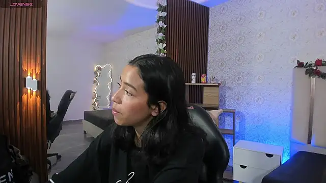 Joselyn tay online show from 04-24-26, 07:27