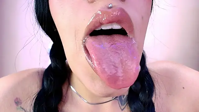 catte jensen online show from 03-09-26, 04:49