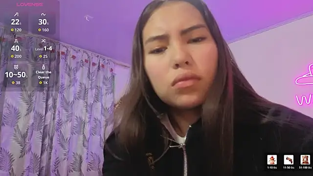 ISABELA TAY online show from 04-22-26, 11:45