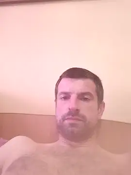 Snapshot of TwardyKierowca chatting on 04-11-26, 07:45 TwardyKierowca online show from 04-11-26, 07:45