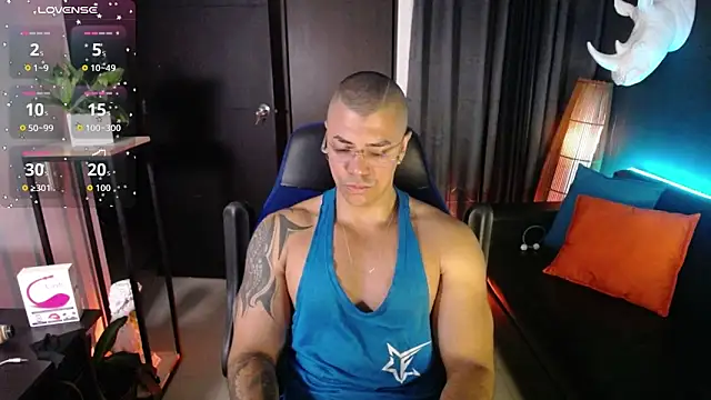 Snapshot of Zed_ferrer chatting on 05-17-26, 09:49 Zed ferrer online show from 05-17-26, 09:49
