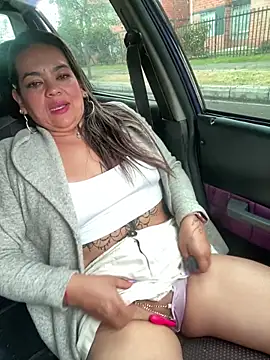 Snapshot of tasha_velvet chatting on 03-08-26, 04:22 tasha velvet online show from 03-08-26, 04:22