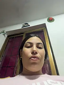 Anna Bitch Disgusting online show from 05-06-26, 01:57