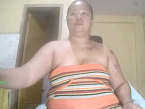 loriepinay46 online show from 02-07-26, 11:08