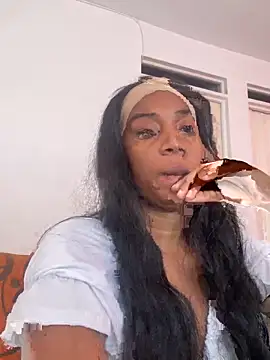 AishaOwens online show from 03-11-26, 08:37