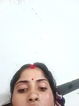 Snapshot of Pushpa_hotty chatting on 12-23-25, 10:57 Pushpa hotty online show from 12-23-25, 10:57