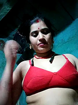 Snapshot of Hot_kamla chatting on 11-12-25, 02:17 Hot kamla online show from 11-12-25, 02:17