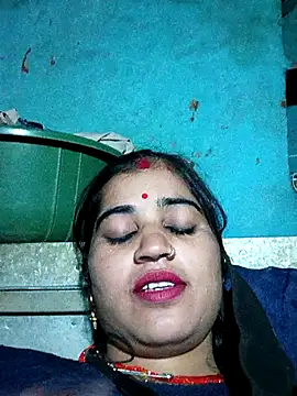 Hot kamla online show from 11-17-25, 02:01