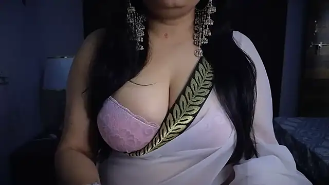 Snapshot of itreesha chatting on 11-15-25, 10:45 itreesha online show from 11-15-25, 10:45