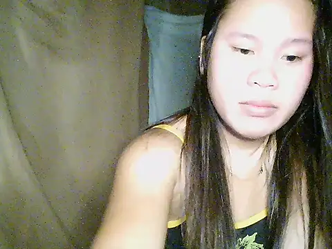 Snapshot of mia_kittykitty chatting on 11-13-25, 06:18 mia kittykitty online show from 11-13-25, 06:18