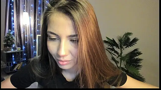 Snapshot of Aurora_Glow21 chatting on 01-10-26, 01:02 Aurora Glow21 online show from 01-10-26, 01:02