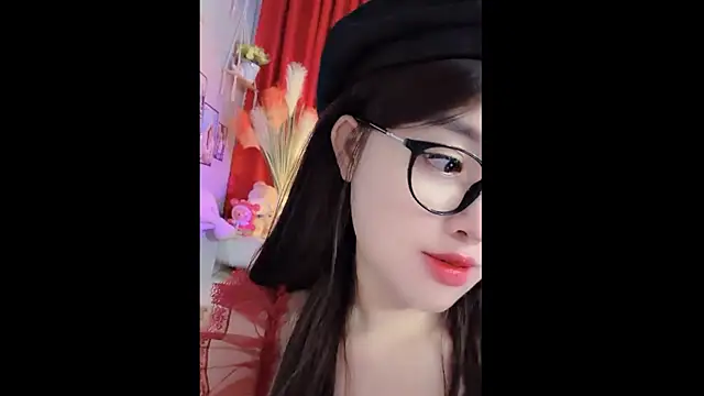 MiCandy-Lovee online show from 12-20-25, 06:20