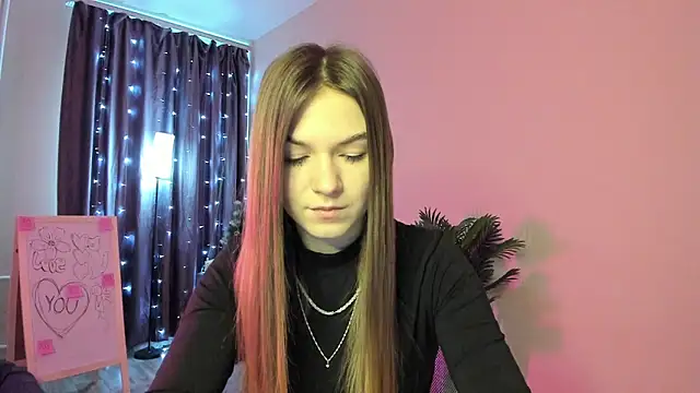 luna lust 212 online show from 02-19-26, 04:19