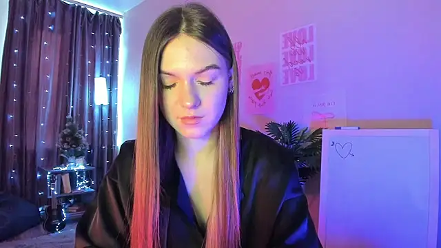 luna lust 212 online show from 03-16-26, 04:40