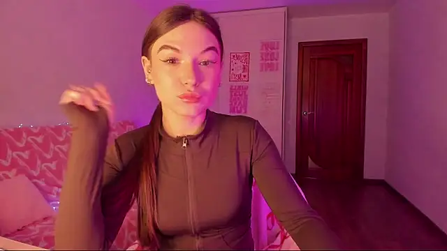 luna lust 212 online show from 04-28-26, 04:17