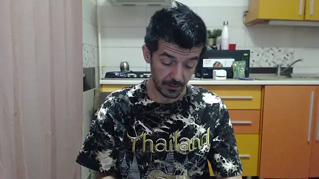 Dale E online show from 12-18-25, 05:24