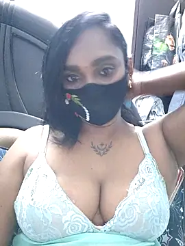 Dharshini98 online show from 04-28-26, 06:13