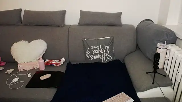 LolaSweetButPsycho7 online show from 02-10-26, 07:29